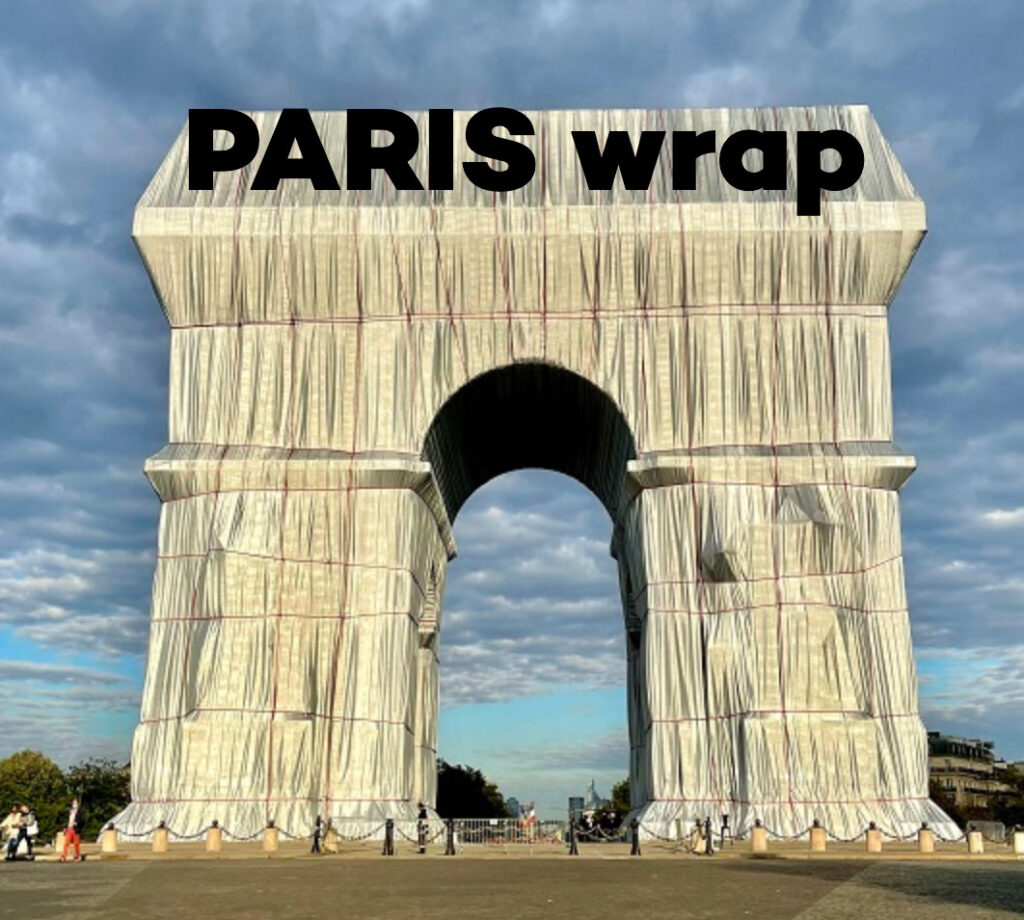 Arc de Triomphe wrapped, Christo and Jeanne Claude